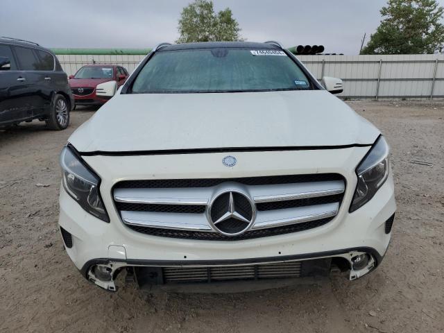 VIN WDCTG4EB2FJ135262 2015 MERCEDES-BENZ GLA-CLASS no.5