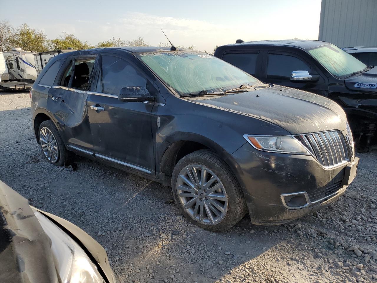 Lot #2991978305 2013 LINCOLN MKX