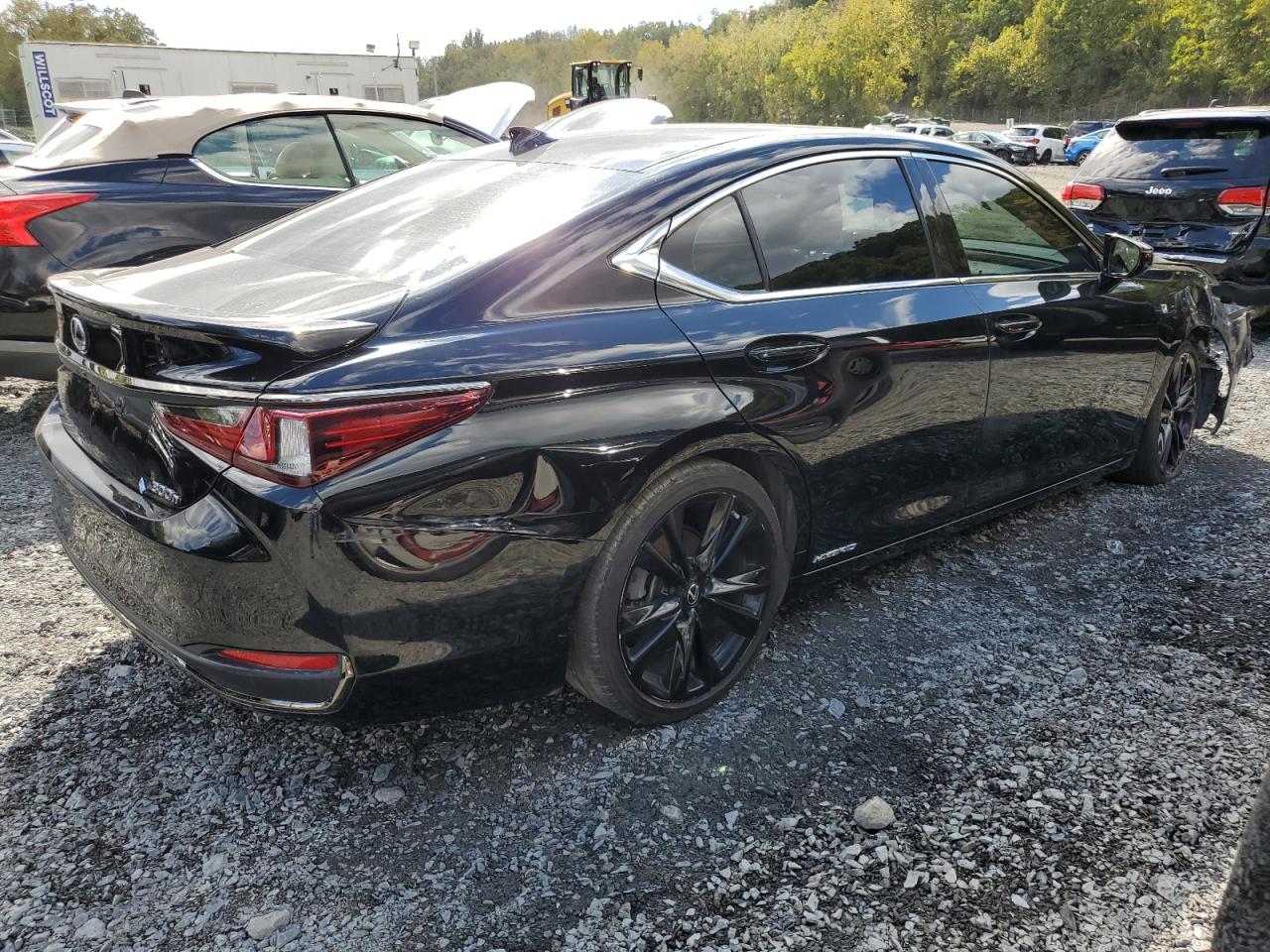 Lot #3030408519 2022 LEXUS ES 300H BA