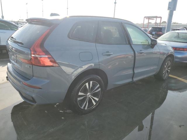 VOLVO XC60 CORE 2024 blue  gas YV4L12RK4R1800539 photo #4