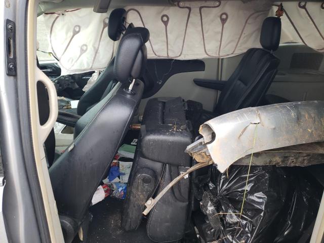 2015 CHRYSLER TOWN & COU - 2C4RC1BG9FR577106