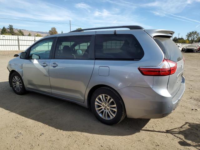 2016 TOYOTA SIENNA XLE - 5TDYK3DC8GS727820