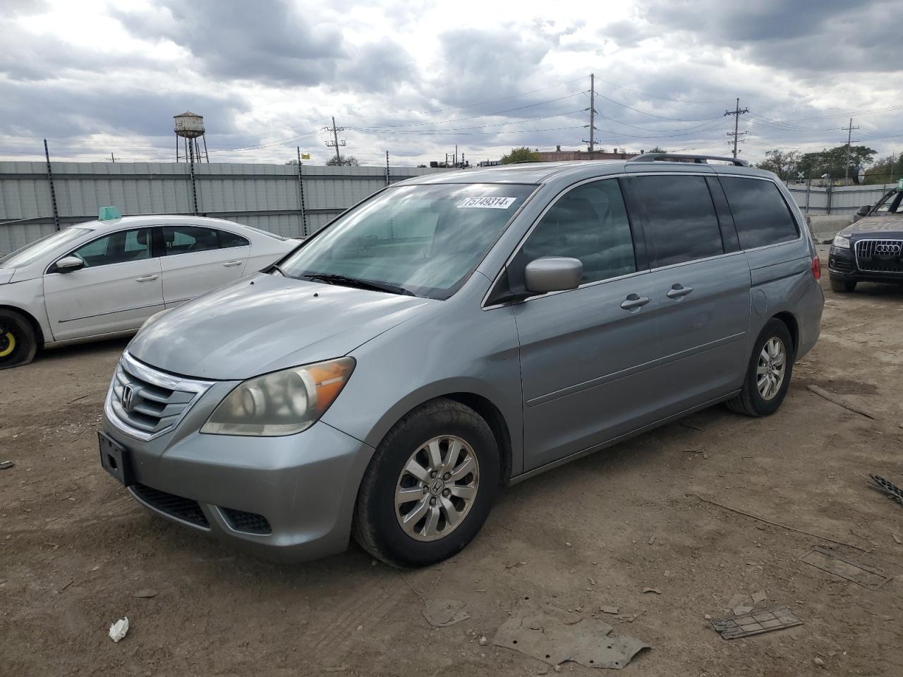 Honda Odyssey 2010 EX (with leather)