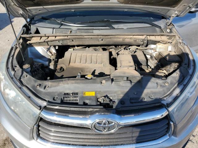 VIN 5TDZKRFH5FS049669 2015 Toyota Highlander, LE no.12