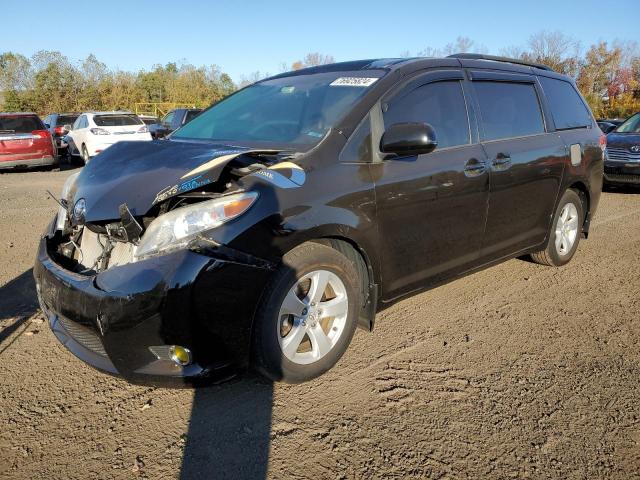 TOYOTA SIENNA LE 2014 black sports v gas 5TDKK3DC8ES504454 photo #1