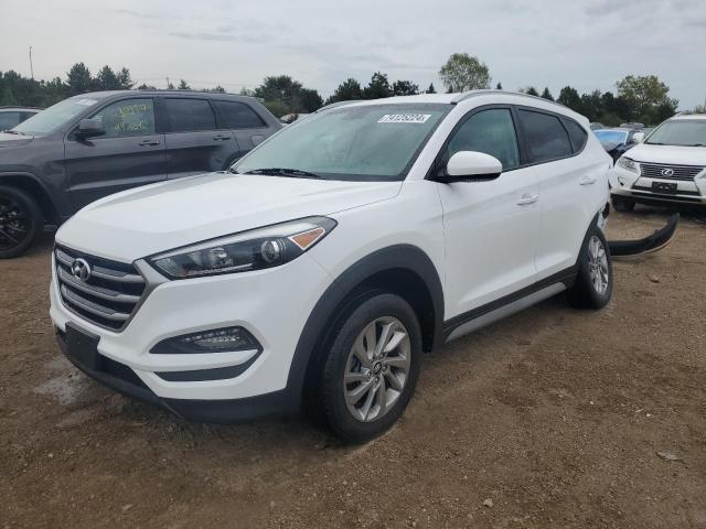 HYUNDAI TUCSON SEL 2018 white  gas KM8J3CA47JU607629 photo #1