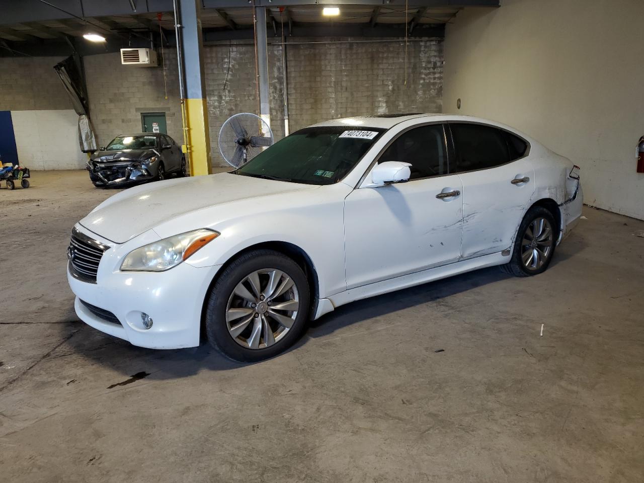 Infiniti M37 2012 