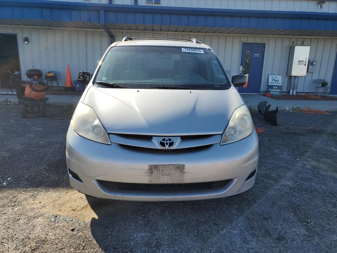 Lot #2918687715 2007 TOYOTA SIENNA CE