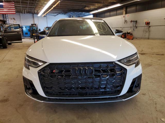 2022 AUDI S8 WAULSBF83NN008651