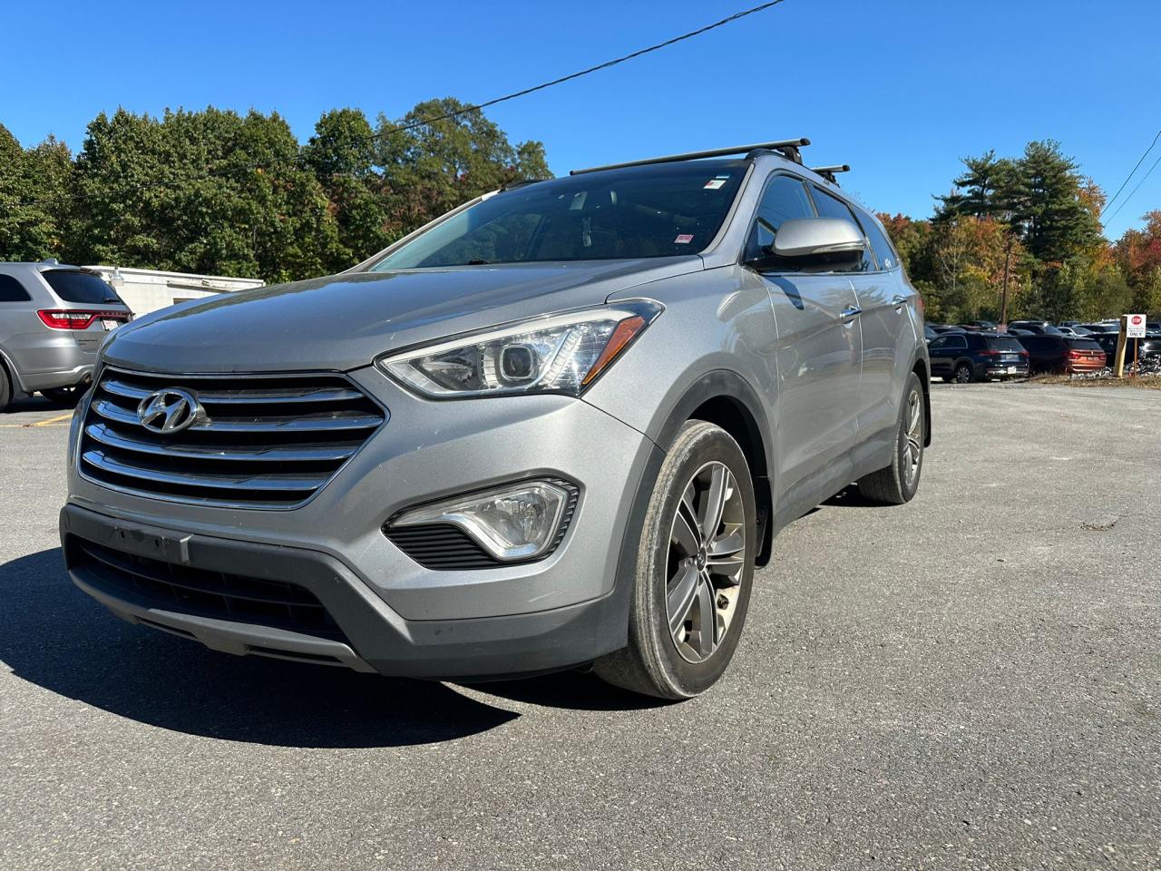  Salvage Hyundai SANTA FE