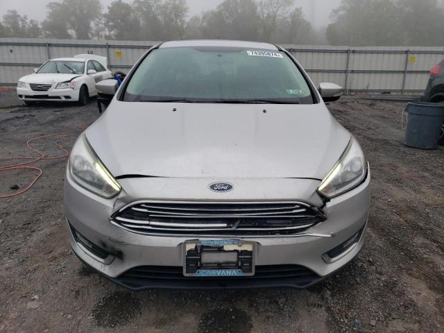 VIN 1FADP3J21GL243247 2016 Ford Focus, Titanium no.5