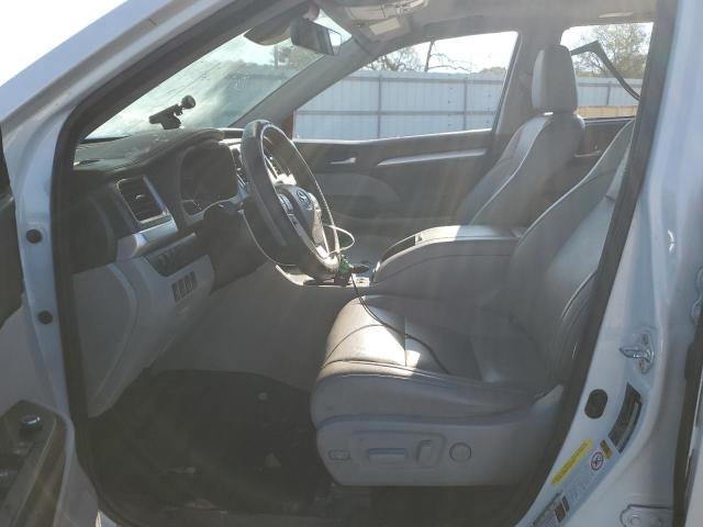 2017 TOYOTA 06 BEDLNR - 5TDJZRFH3HS516504
