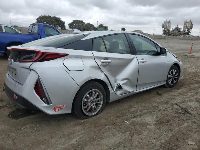 VIN JTDKARFP2H3022123 2017 Toyota Prius no.3