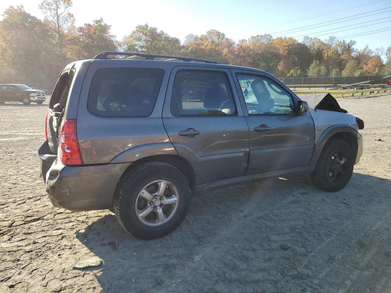 Lot #2969904930 2005 MAZDA TRIBUTE S