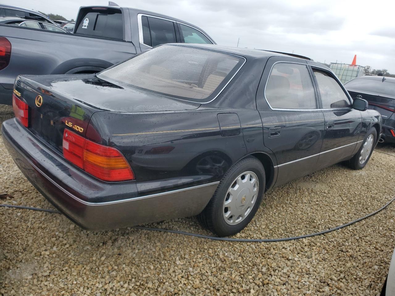 Lot #2928338121 1996 LEXUS LS 400