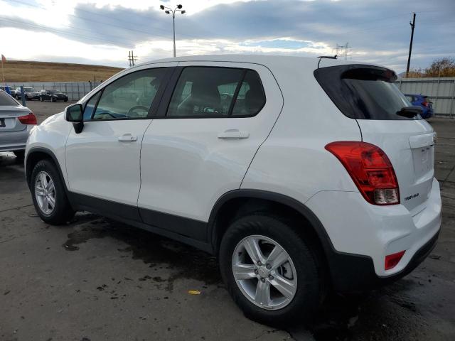 CHEVROLET TRAX LS 2018 white  gas KL7CJNSB8JB567159 photo #3