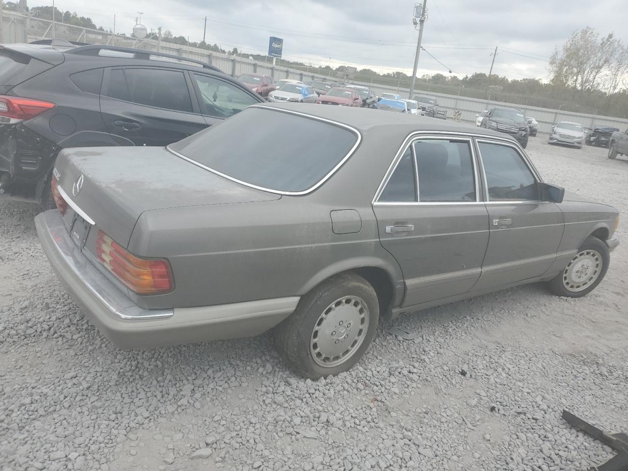 Lot #2952695216 1991 MERCEDES-BENZ 300 SE