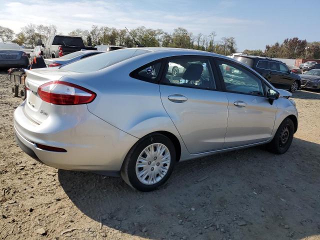 VIN 3FADP4AJ7FM141073 2015 Ford Fiesta, S no.3