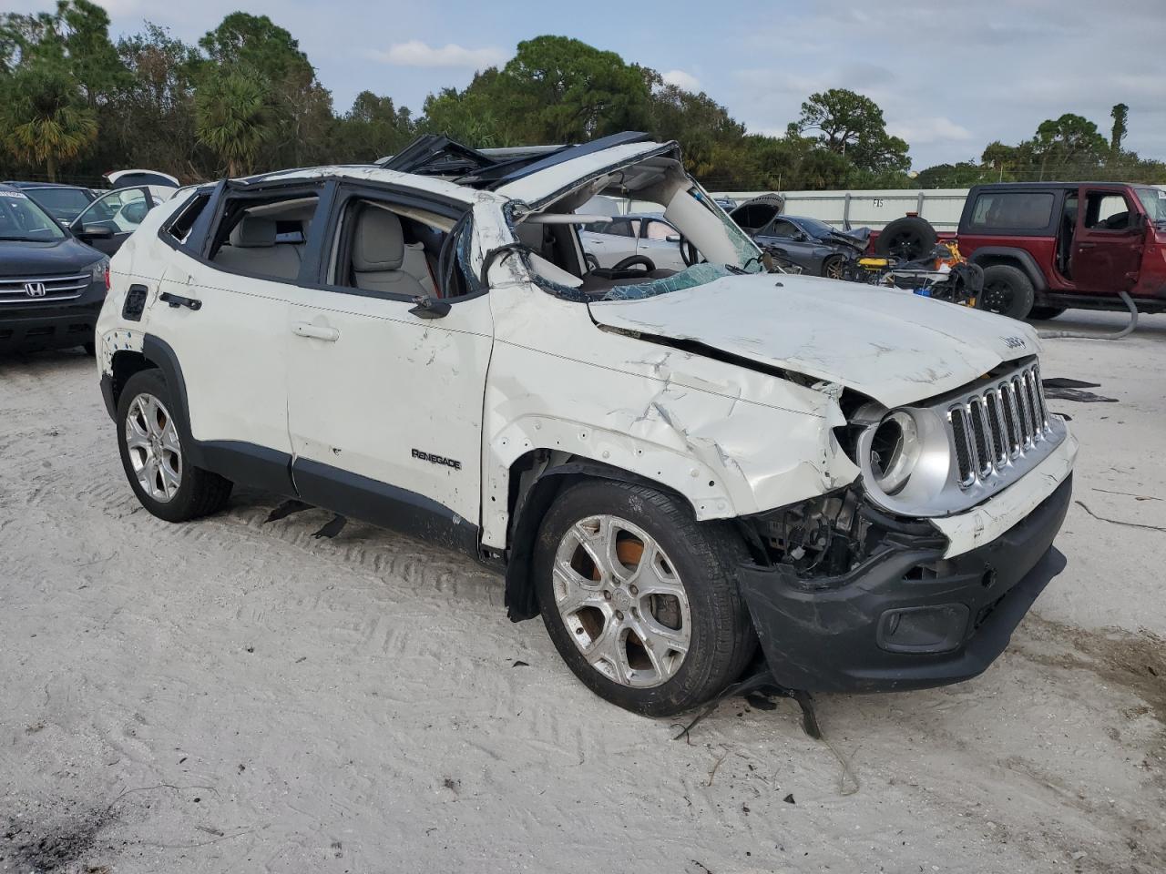 Lot #2989212635 2017 JEEP RENEGADE L