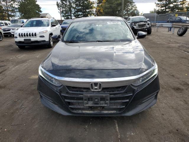 VIN 1HGCV1F1XJA104660 2018 Honda Accord, LX no.5