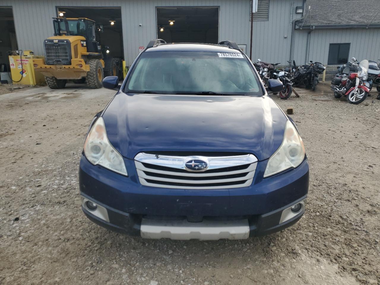 Lot #2960166096 2010 SUBARU OUTBACK 2.