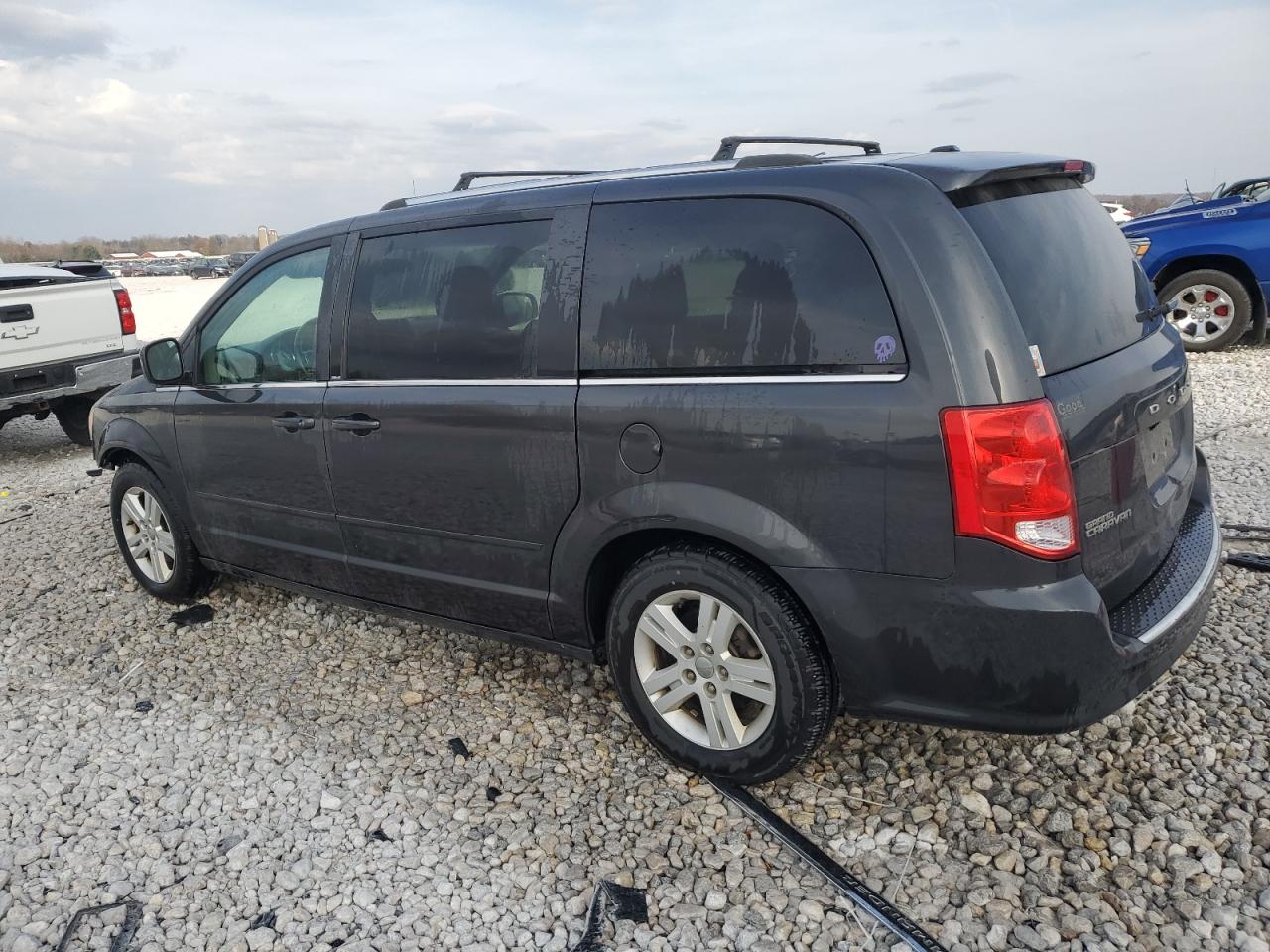 Lot #2943061826 2011 DODGE GRAND CARA