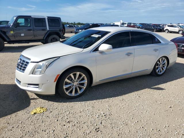 CADILLAC XTS LUXURY