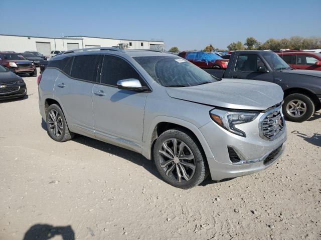 VIN 3GKALXEXXJL136946 2018 GMC TERRAIN no.4