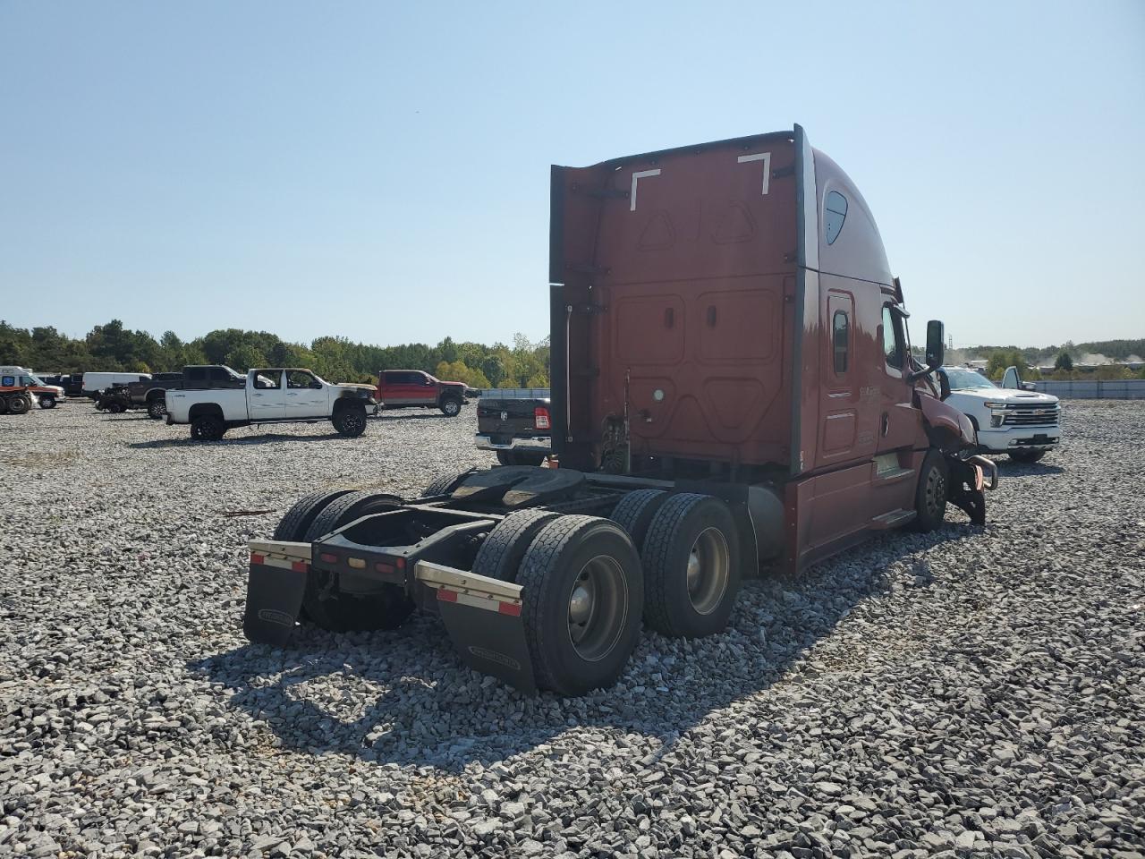 Lot #2945695605 2022 FREIGHTLINER CASCADIA 1