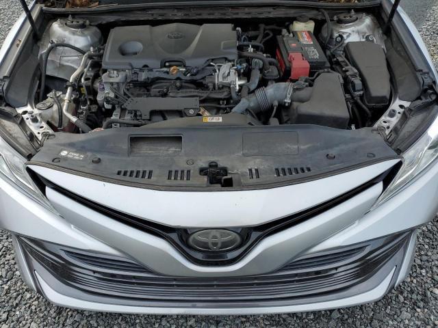 VIN 4T1B11HK0JU033099 2018 Toyota Camry, L no.11