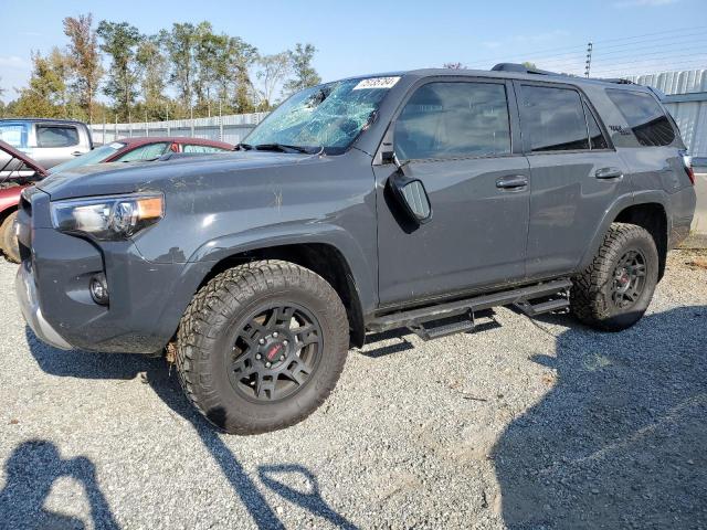 TOYOTA 4RUNNER SR