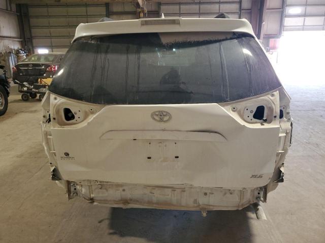 2019 TOYOTA SIENNA XLE - 5TDYZ3DC7KS995469