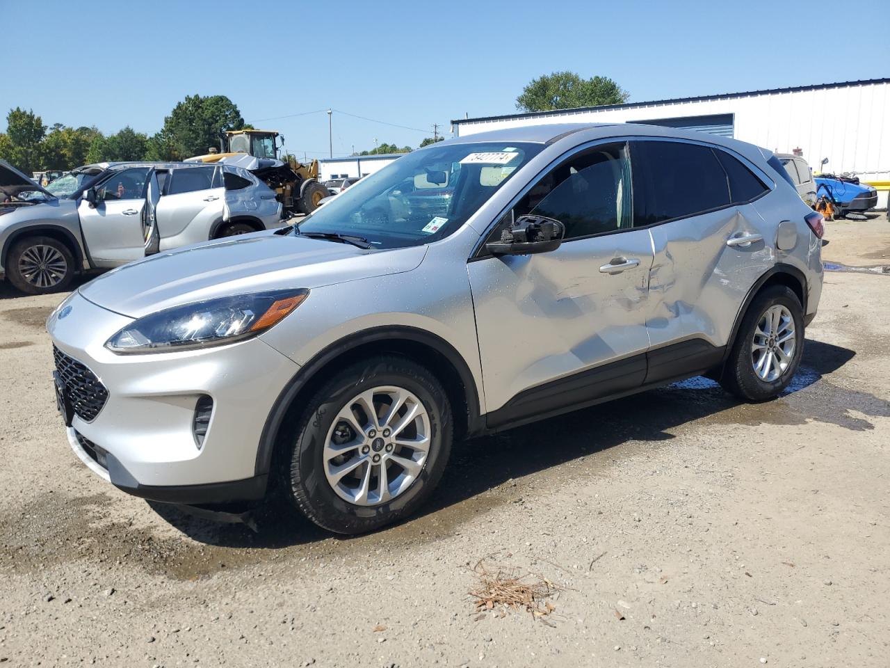 Lot #2952881811 2020 FORD ESCAPE SE