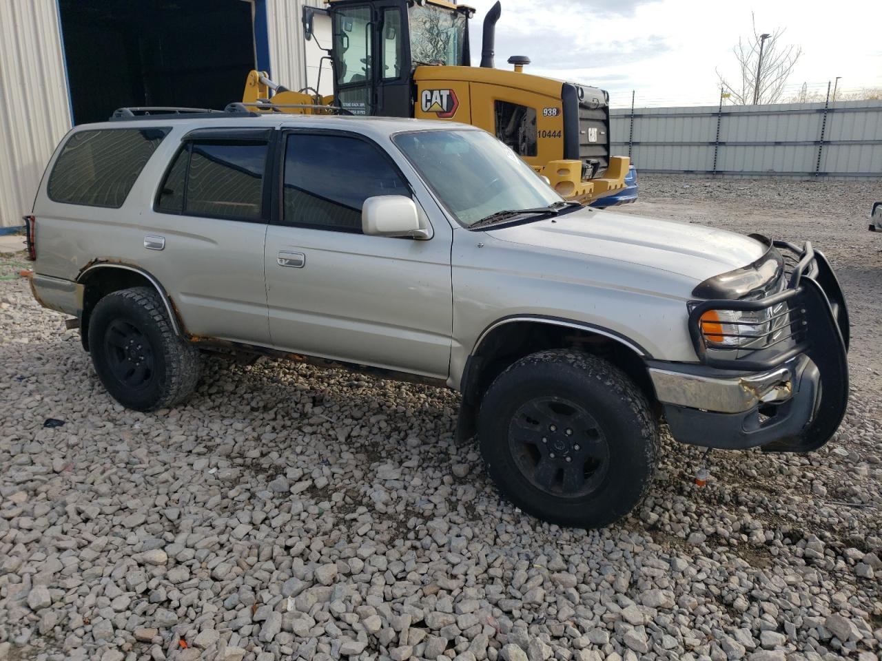 Lot #2988869656 1999 TOYOTA 4RUNNER SR