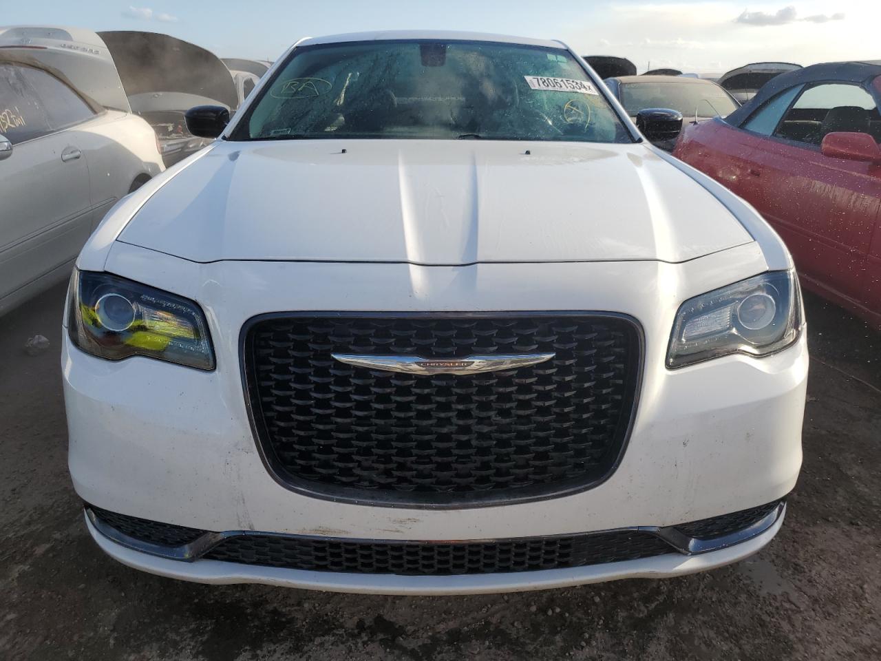 Lot #2981569751 2018 CHRYSLER 300 TOURIN