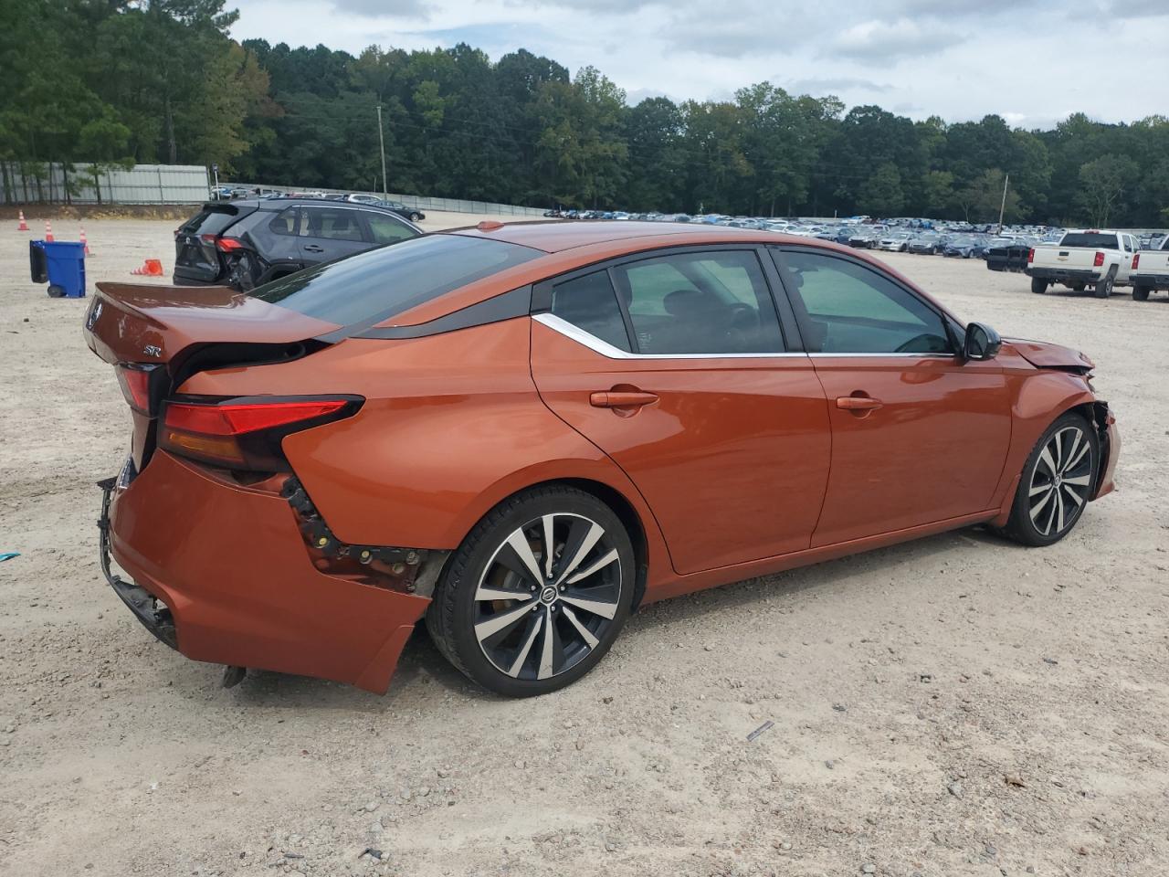 Lot #2989087929 2021 NISSAN ALTIMA SR