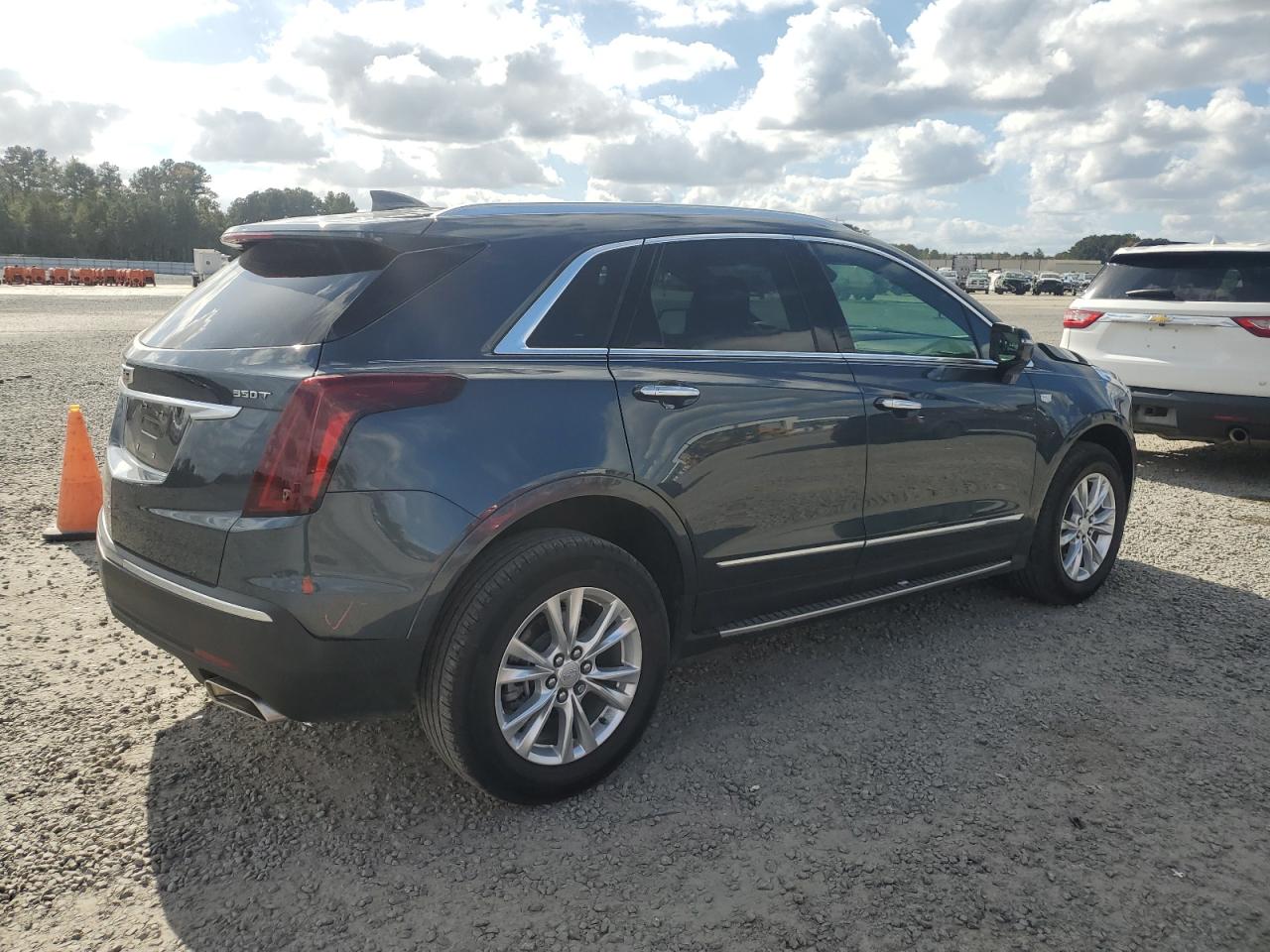 Lot #2945642276 2021 CADILLAC XT5 LUXURY