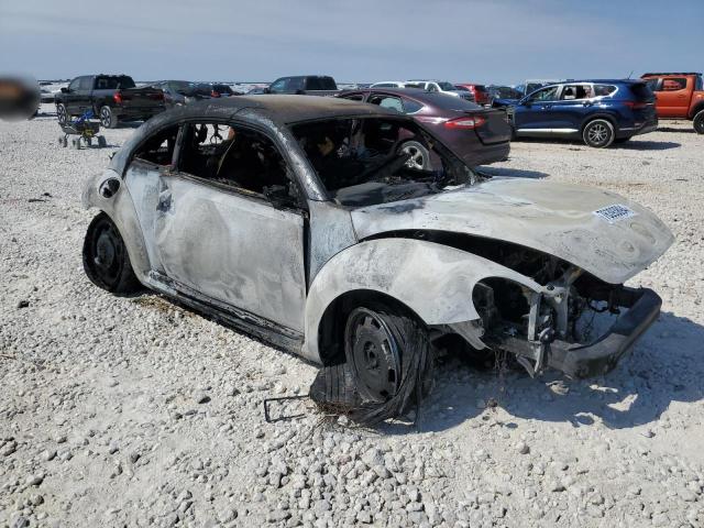 2016 VOLKSWAGEN BEETLE SE 3VWJ17ATXGM612150