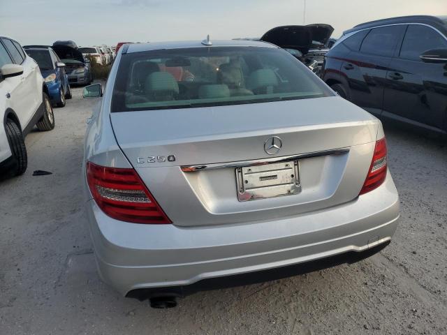 VIN WDDGF4HB5DA824219 2013 Mercedes-Benz C-Class, 250 no.6