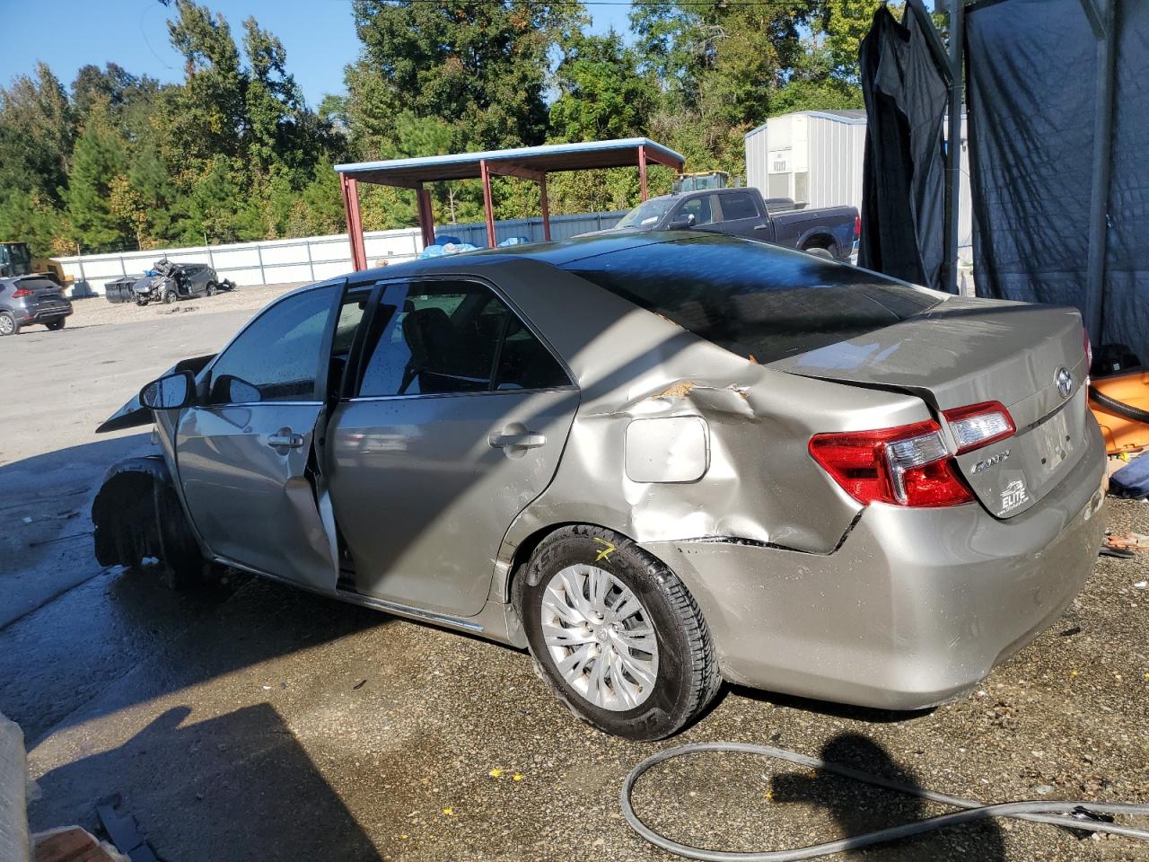 Lot #3025803301 2014 TOYOTA CAMRY L