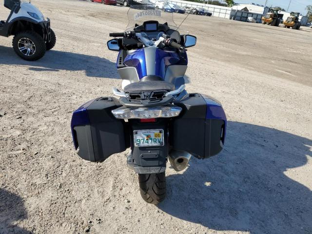 2015 BMW R1200 RT - WB10A1304FZ193401