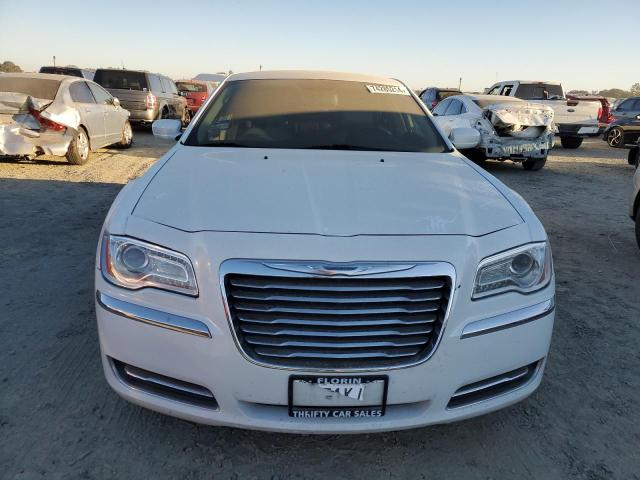 VIN 2C3CCAAG7EH276124 2014 Chrysler 300 no.5