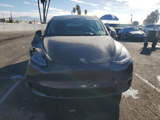 2024 TESLA MODEL Y 7SAYGDEE3RA236473