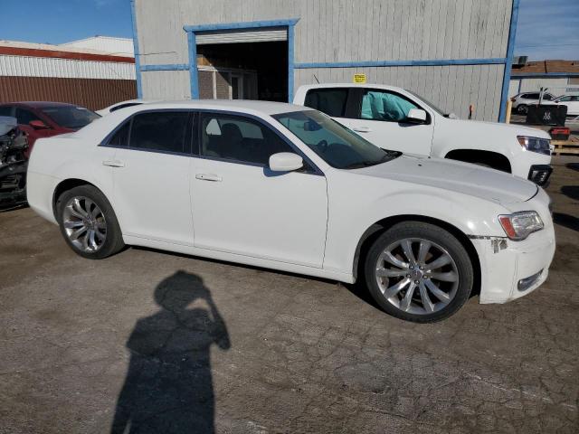 VIN 2C3CCAAG8EH380038 2014 Chrysler 300 no.4