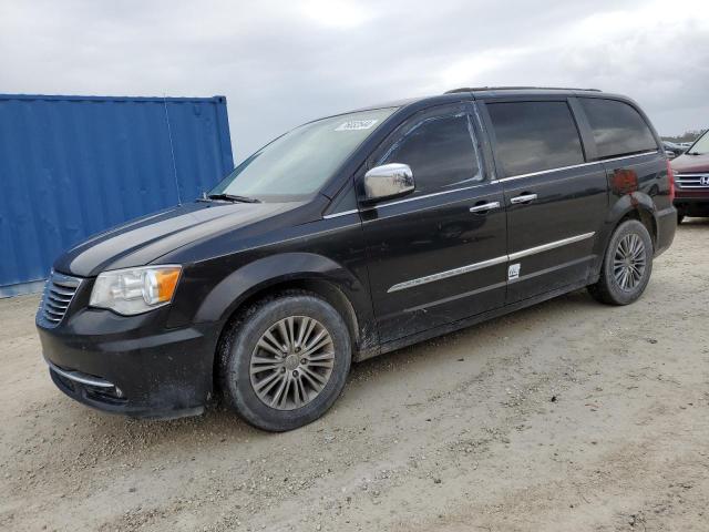 VIN 2C4RC1CG2ER348862 2014 Chrysler Town and Countr... no.1