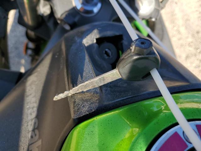 2012 KAWASAKI EX650 EC - JKAEXEE16CDA00160
