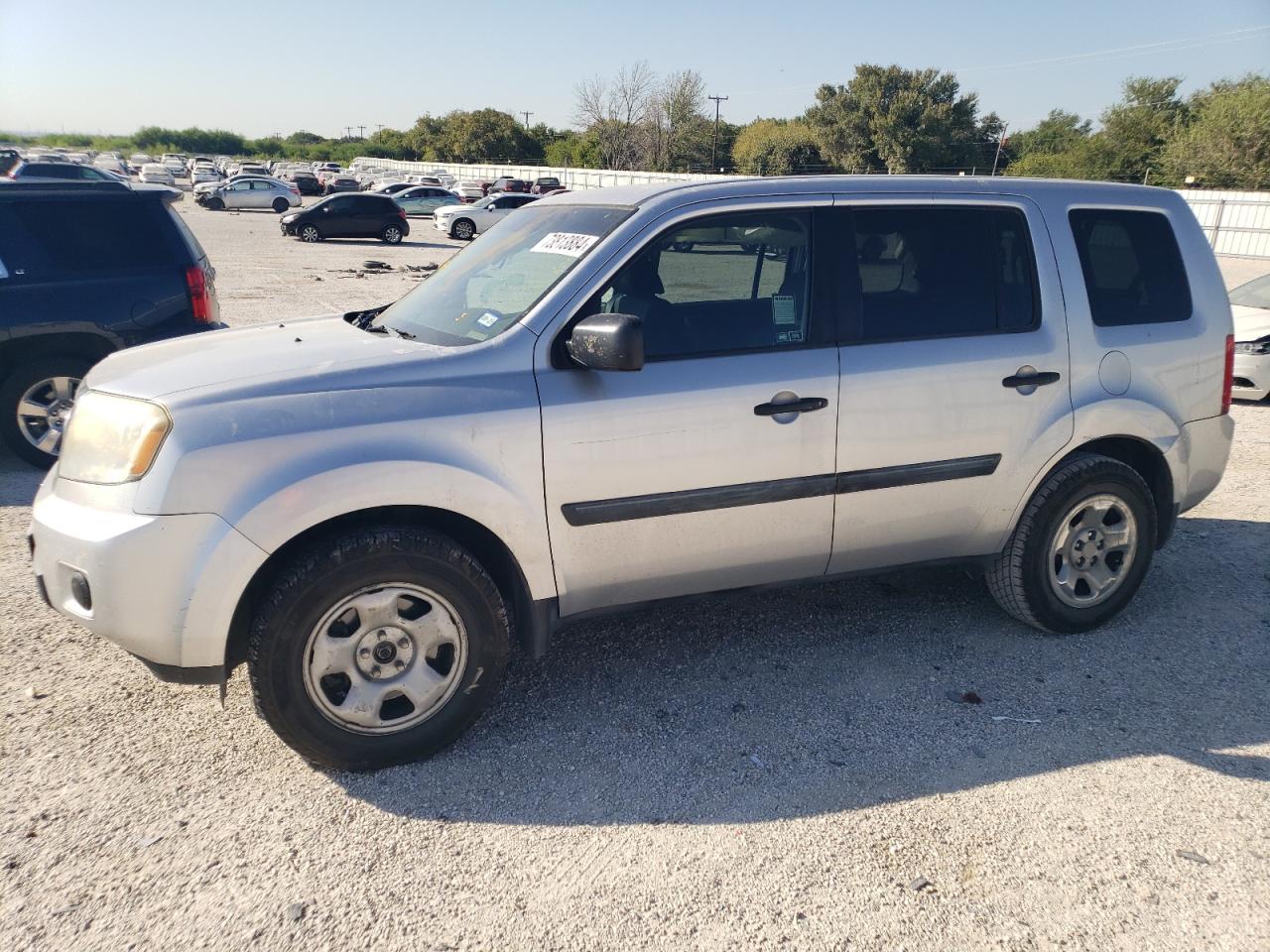 HONDA PILOT LX 2011 silver  gas 5FNYF3H24BB053135 photo #1