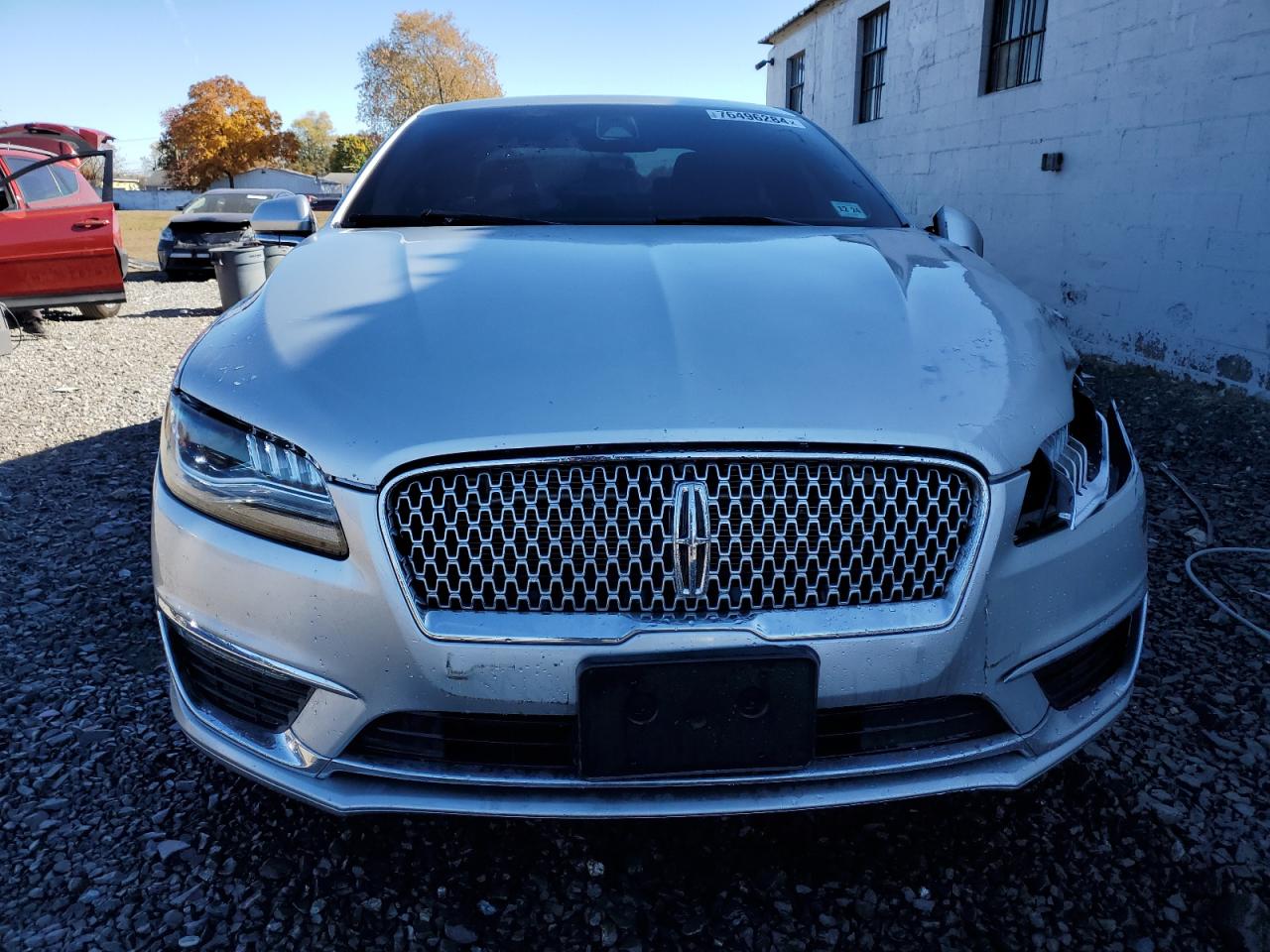 Lot #2935942768 2019 LINCOLN MKZ