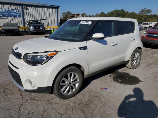 VIN KNDJP3A5XH7428088 2017 KIA Soul, + no.1