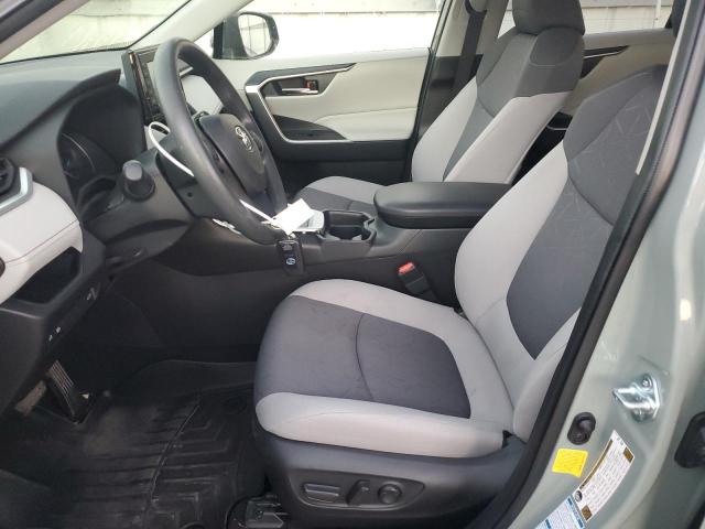 2021 TOYOTA RAV4 XLE - JTMRWRFV5MD136071